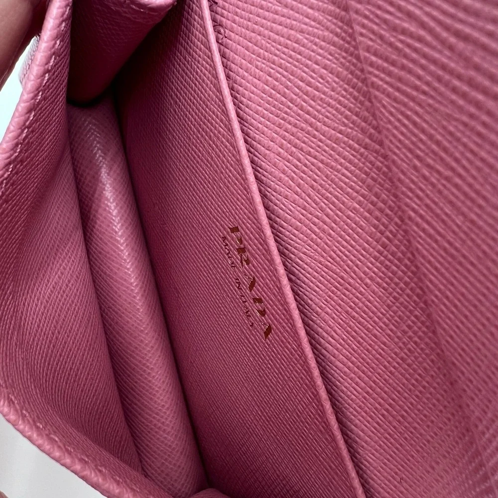 💗🌸PRADA CARD CASE / CARD HOLDER 🌸💗 - Picture 8 of 14
